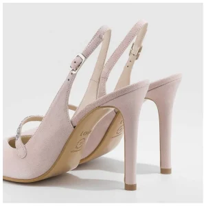 Sale Salones De Novia Rosas Volu Mujer Salones De Novia