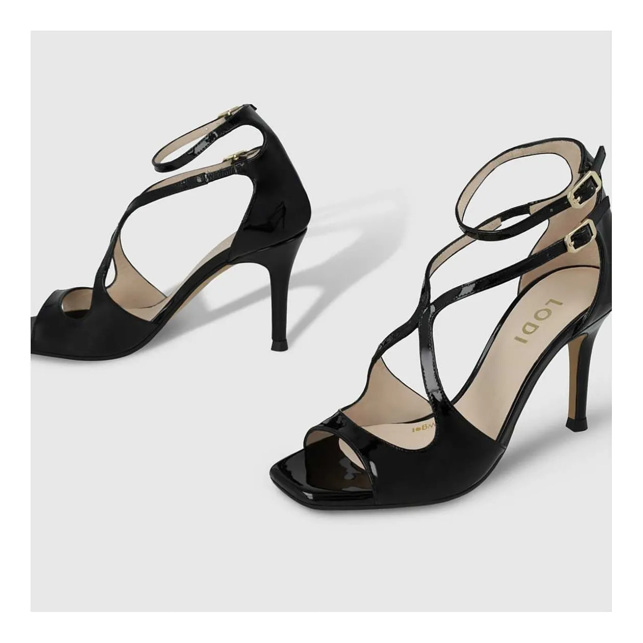 sandalias_negras_sasue_2.webp Flash Sale Sandalias Negras Sasue Mujer Sandalias