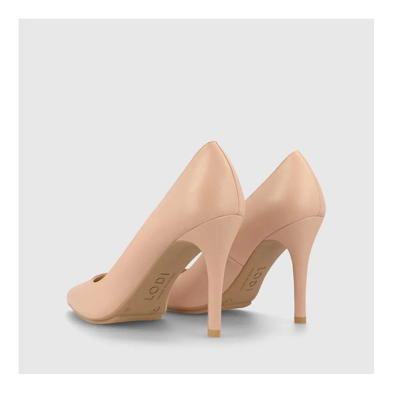 zapatos_de_saln_beige_ramingo_1.webp Outlet Zapatos De Salón Beige Ramin-Go Mujer Zapatos De Salón