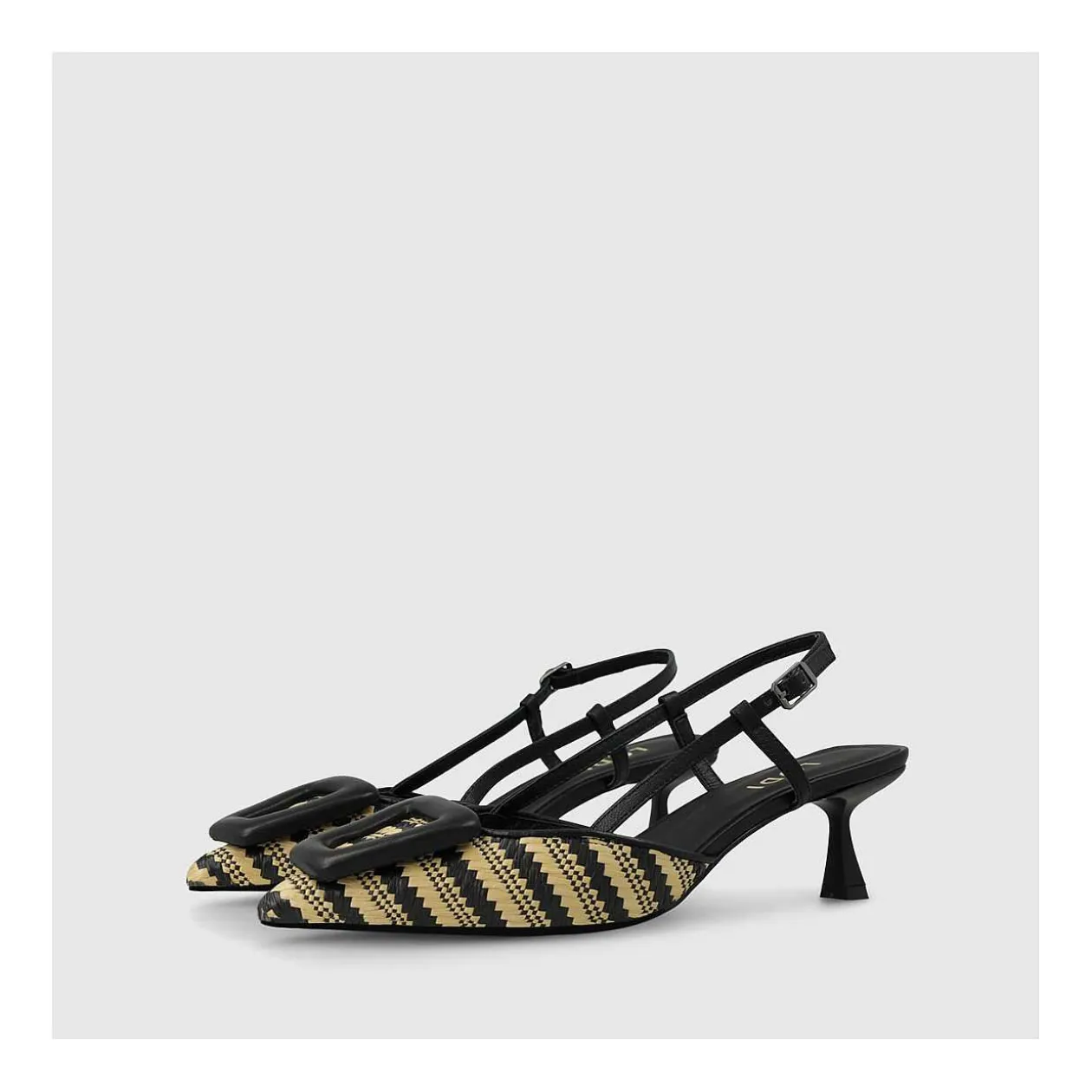 zapatos_de_saln_negros_beso_0.webp Cheap Zapatos De Salón Negros Beso Mujer Zapatos De Salón