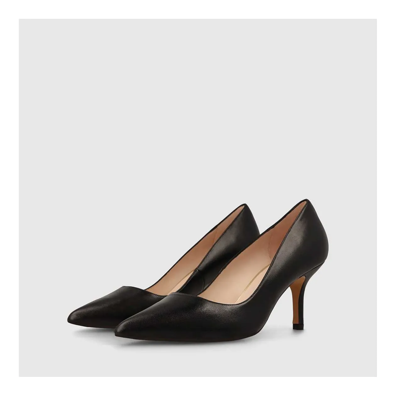 zapatos_de_saln_negros_monroes_1.webp Outlet Zapatos De Salón Negros Monroes Mujer Zapatos De Salón